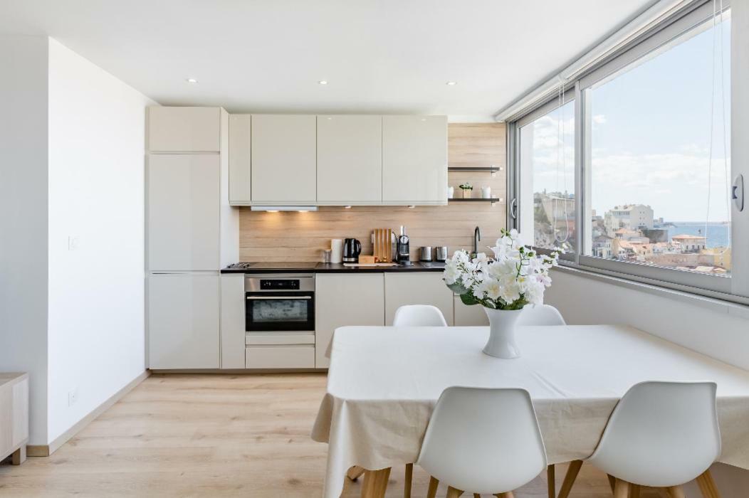T2 Superbe Vue Mer Et Vallon Des Auffes Marseille Exterior photo