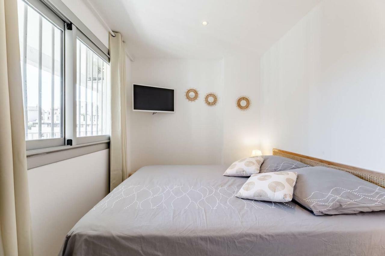 T2 Superbe Vue Mer Et Vallon Des Auffes Marseille Exterior photo